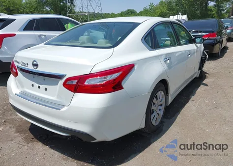 2016 Nissan Altima 2.5 S z USA, uszkodzony, nr VIN 1N4AL3AP6GC292535